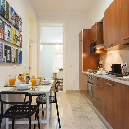 Joivy Downtown Blue Apartment Lisbon
