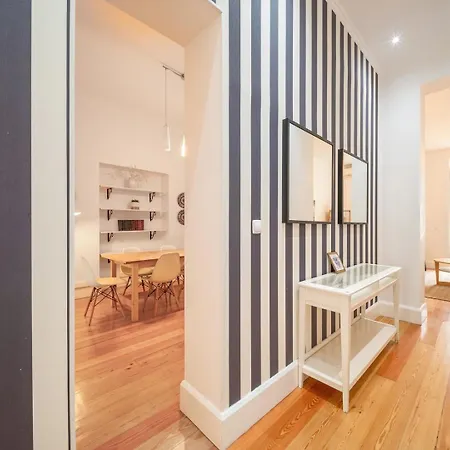 Hostee Downtown Blue Lejlighed